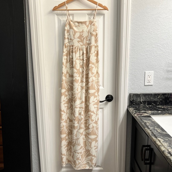 Monteau Los Angeles Linen Blend Dress - Picture 1 of 6